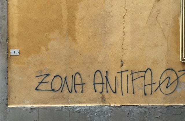 Ungaria declară mişcarea ”Antifa” drept organizaţie ”teroristă” / Budapesta cere UE ”să-şi alinieze măsurile” împotriva Antifa după modelul Trump